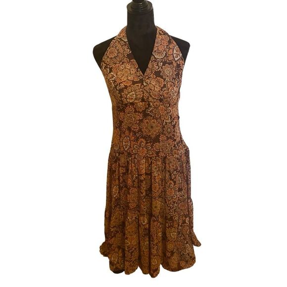 Backless Fully Lined  Halter Dress by Positive Attitude in Ladies Size 12. - Picture 5 of 8